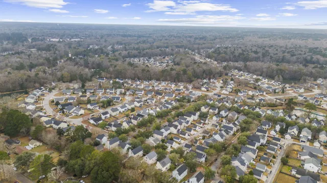 $379,900 | 52 Creek Bend Drive, Summerville, SC 29485