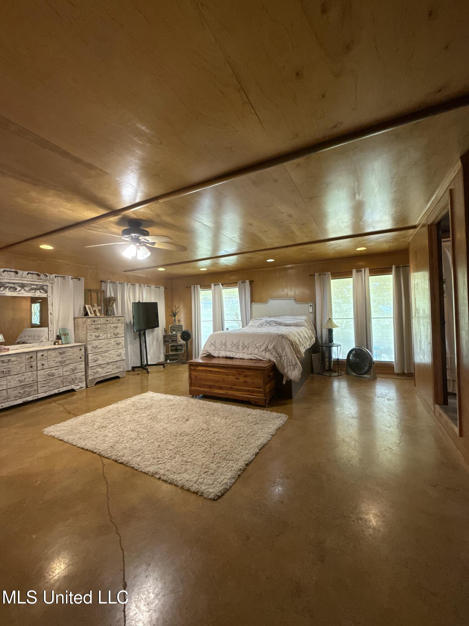 609 North Rutherford Drive Kilmichael, MS 39747 - Photo 13 of 43 5E4B6EC2-706A-4F69-BD17-0470D9866C00