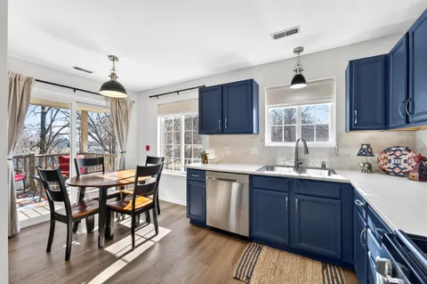 $350,000 | 129 South Curtis Street, Unit 1121, Lake Geneva, WI 53147