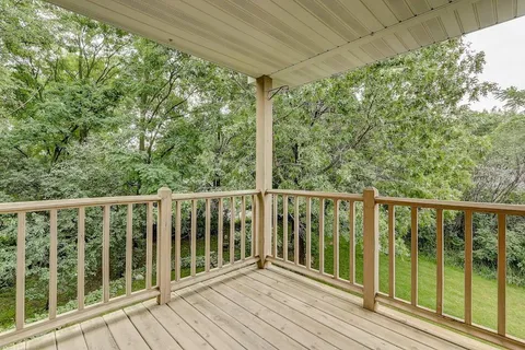 $350,000 | 129 South Curtis Street, Unit 1121, Lake Geneva, WI 53147