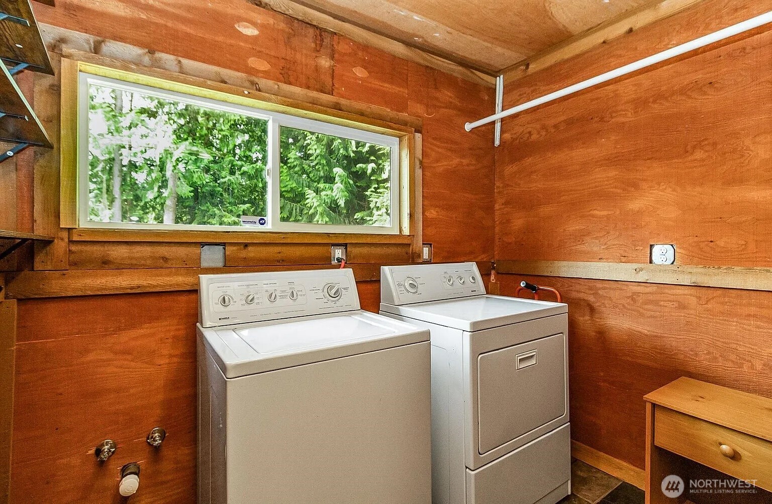 1103 Southwest Roesiger Road Snohomish, WA 98290 - Photo 12 of 32 a utility room with dryer and washer