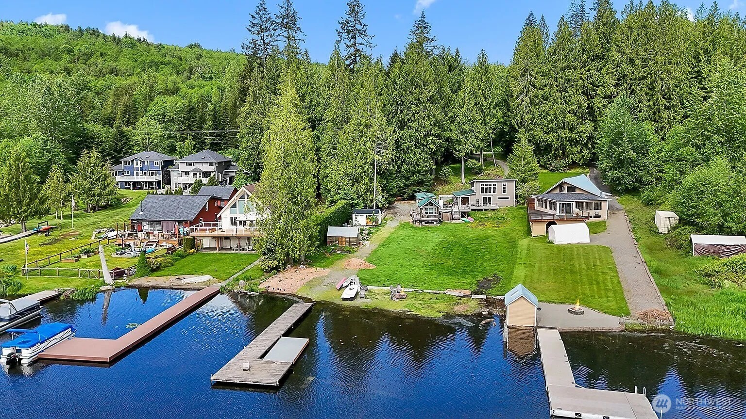 1103 Southwest Roesiger Road Snohomish, WA 98290 - Photo 32 of 32 an aerial view of a house with a garden