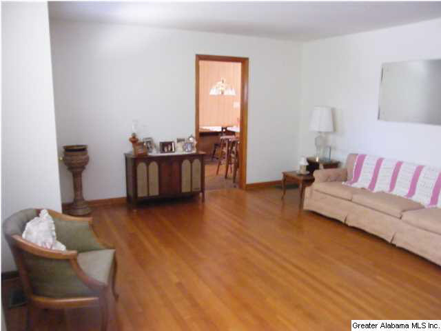 632 Pineywood Road Gardendale, AL 35071 - Photo 7 of 20