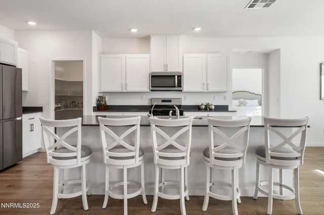 $649,500 | 707 Butte Crk Road, Dayton, NV 89403