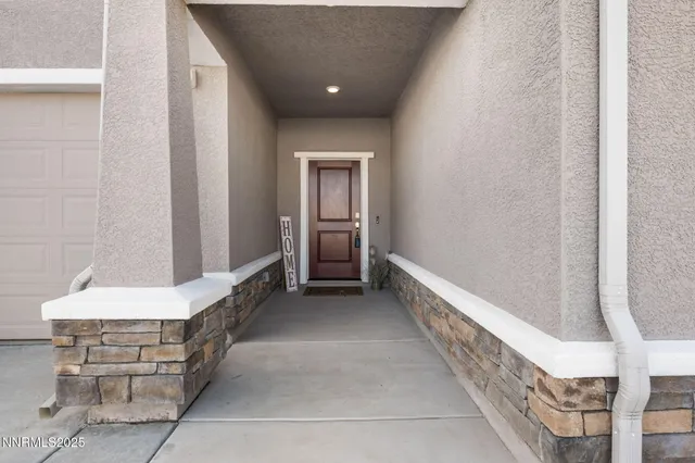 $649,500 | 707 Butte Crk Road, Dayton, NV 89403