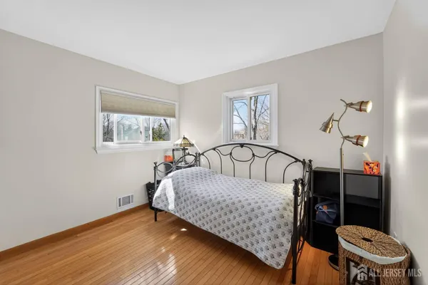 $842,000 | 17 Willow Drive, Old Bridge, NJ 08857