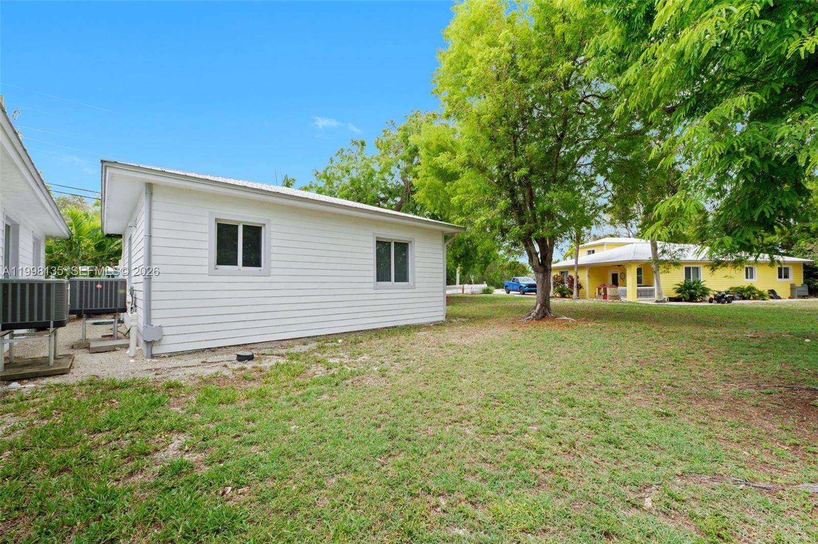 4 Transylvania Avenue, Unit B Key Largo, FL 33037 - Photo 18 of 31