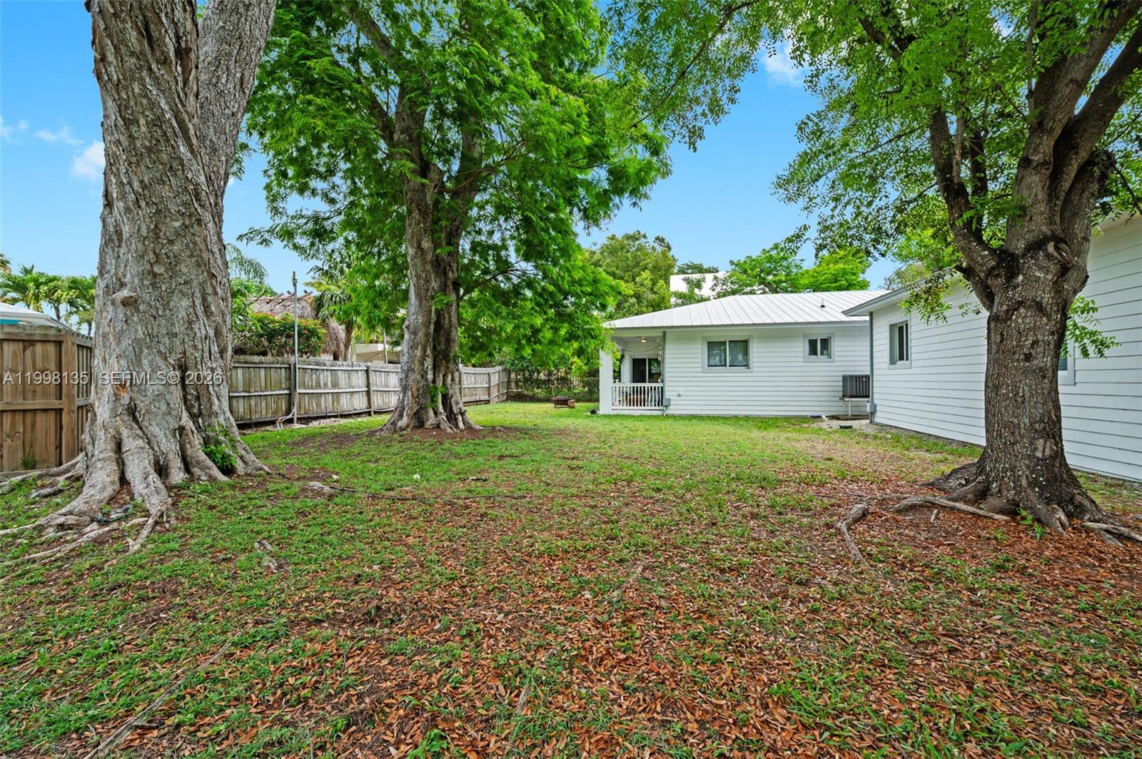 4 Transylvania Avenue, Unit B Key Largo, FL 33037 - Photo 21 of 31