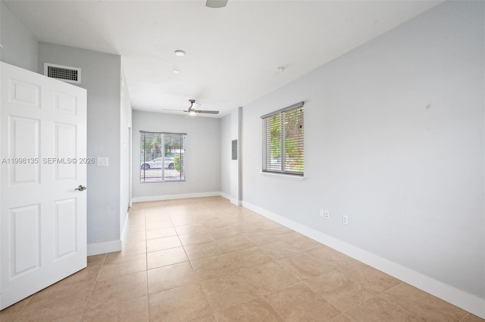 4 Transylvania Avenue, Unit B Key Largo, FL 33037 - Photo 10 of 31