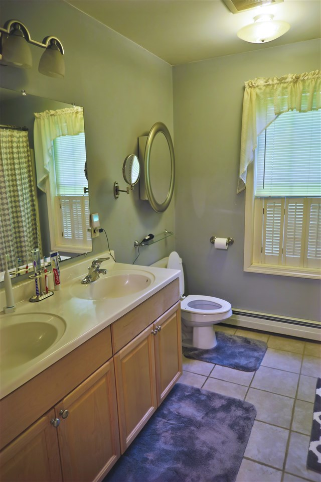 3363 St George Road Williston, VT 05495 - Photo 15 of 25