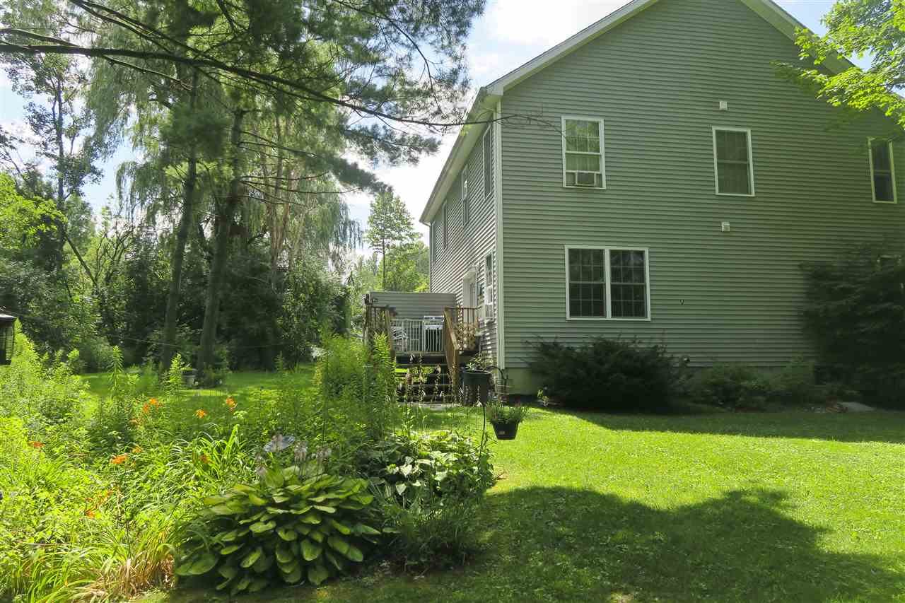 3363 St George Road Williston, VT 05495 - Photo 4 of 25