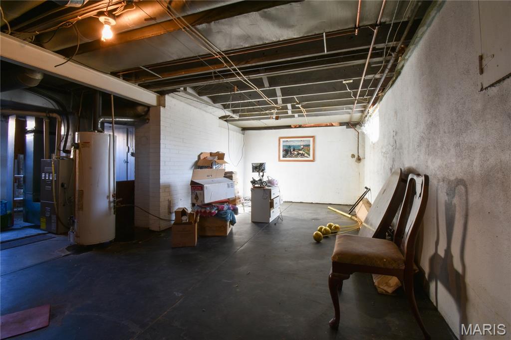 307 South Street Gillespie, IL 62033 - Photo 17 of 23