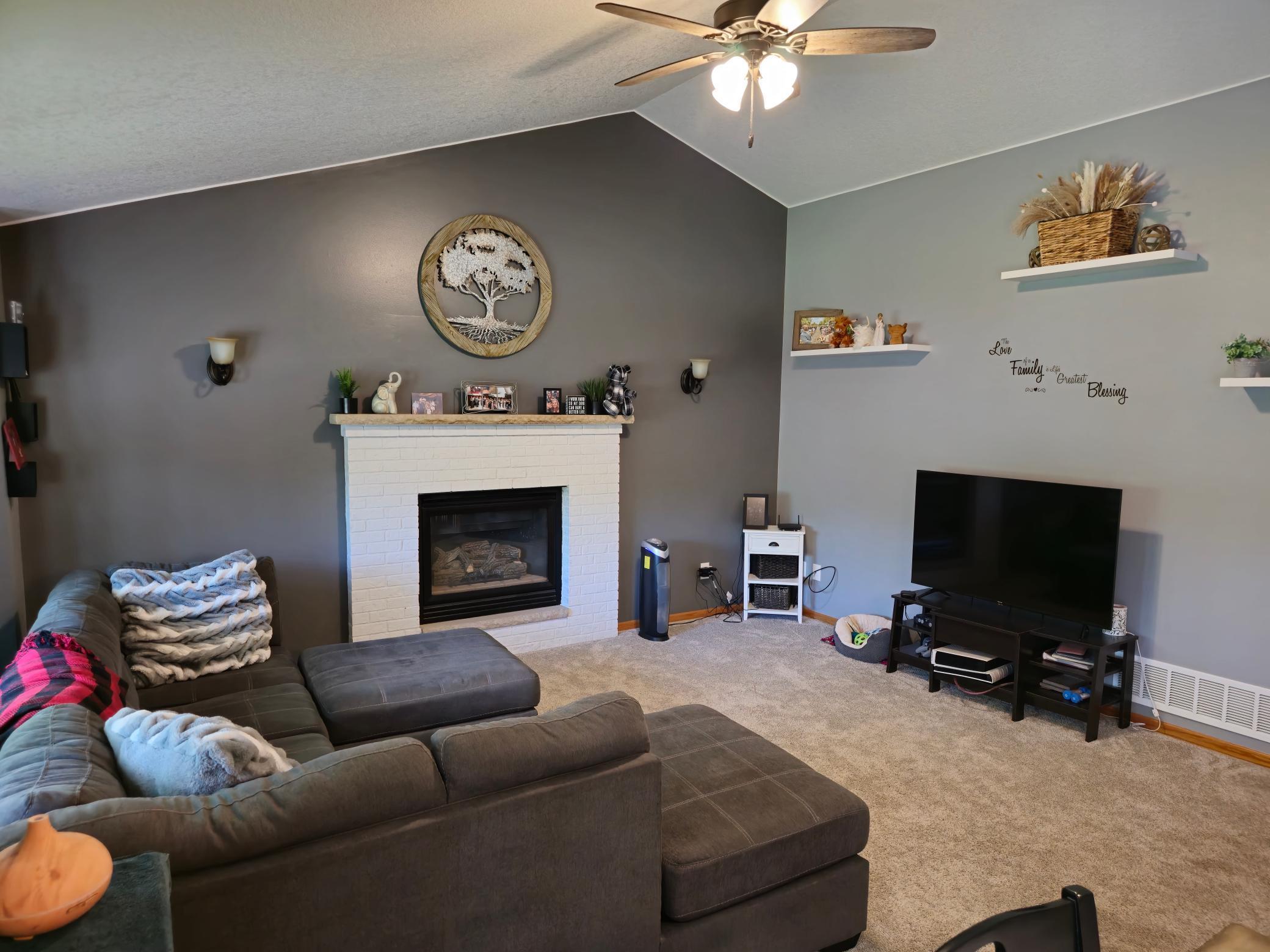 1201 Hemlock Circle Buffalo, MN 55313 - Photo 3 of 25