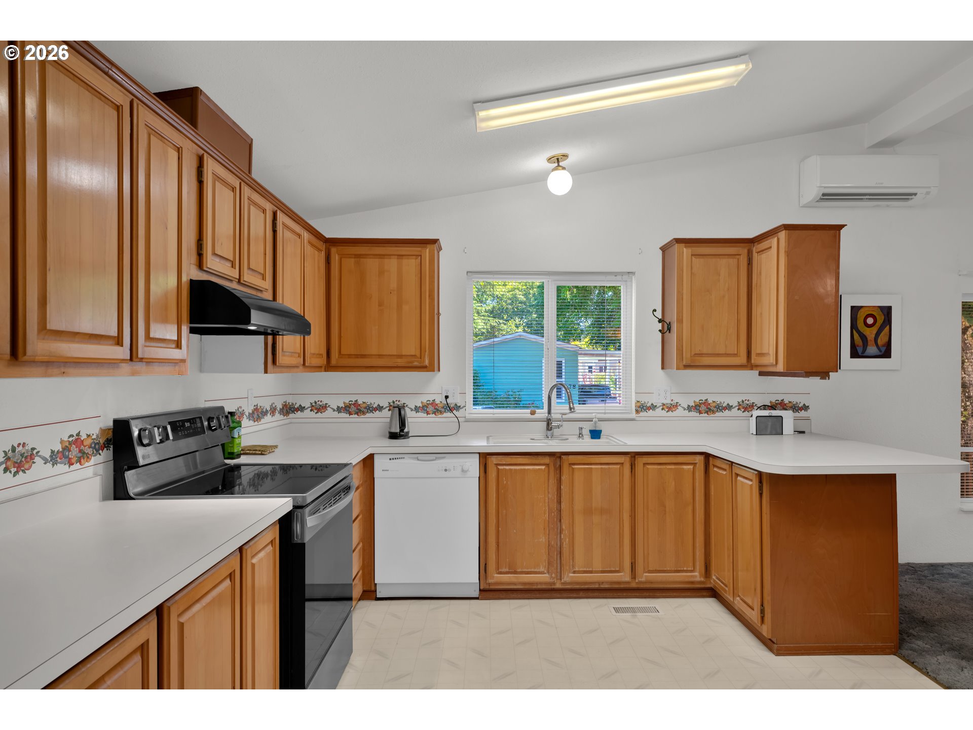 1475 Green Acres Road, Unit 69 Eugene, OR 97408 - Photo 9 of 30 Kitchen
