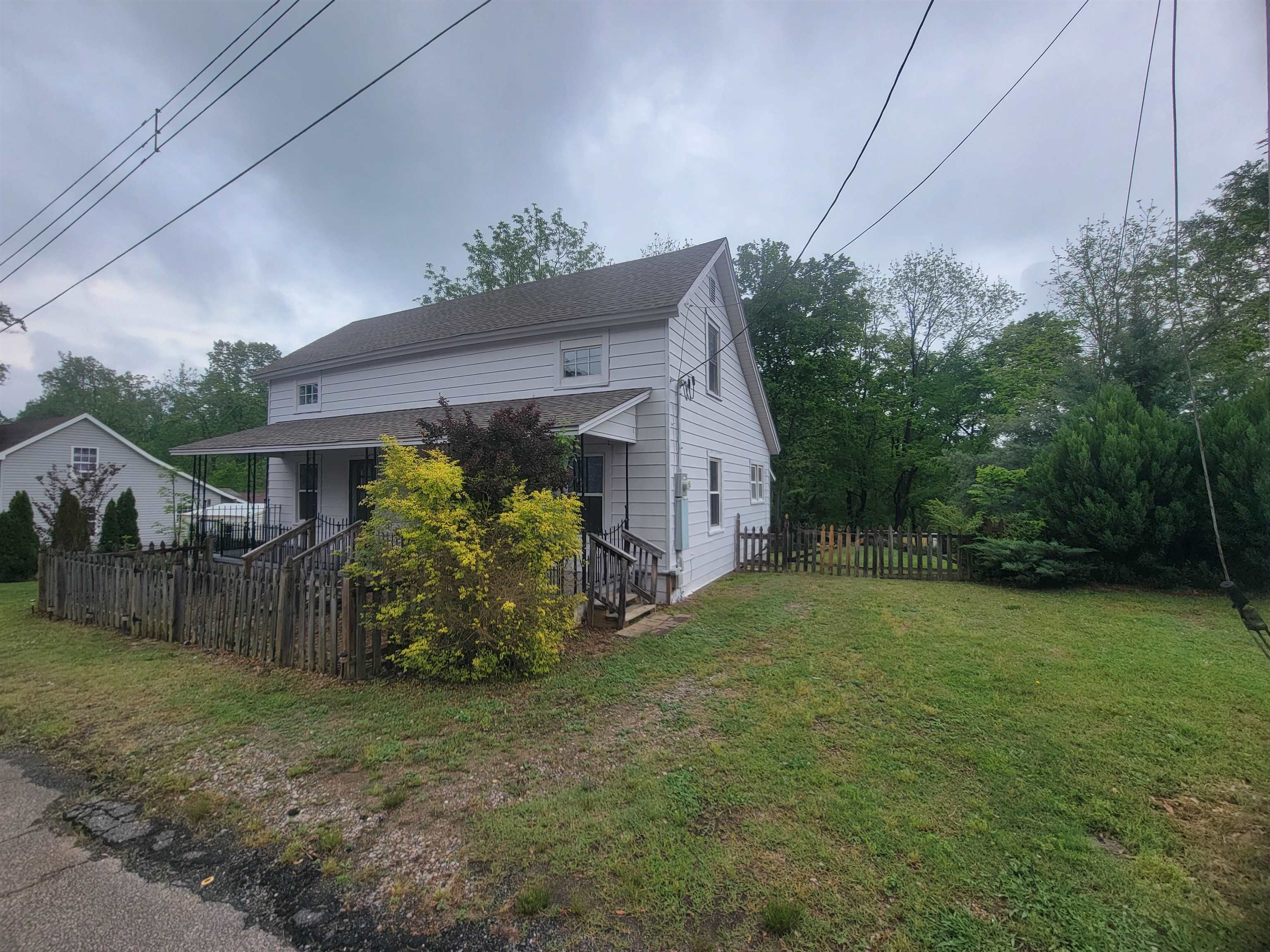 175 Chaffin Street Glendale, SC 29346 - Photo 2 of 18