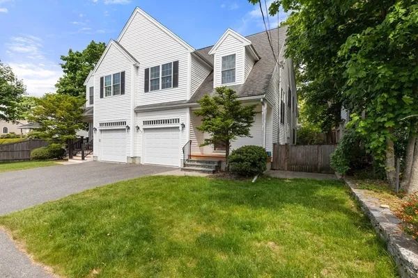 $1,195,000 | 45 Crescent Road, Unit 45, Needham, MA 02494