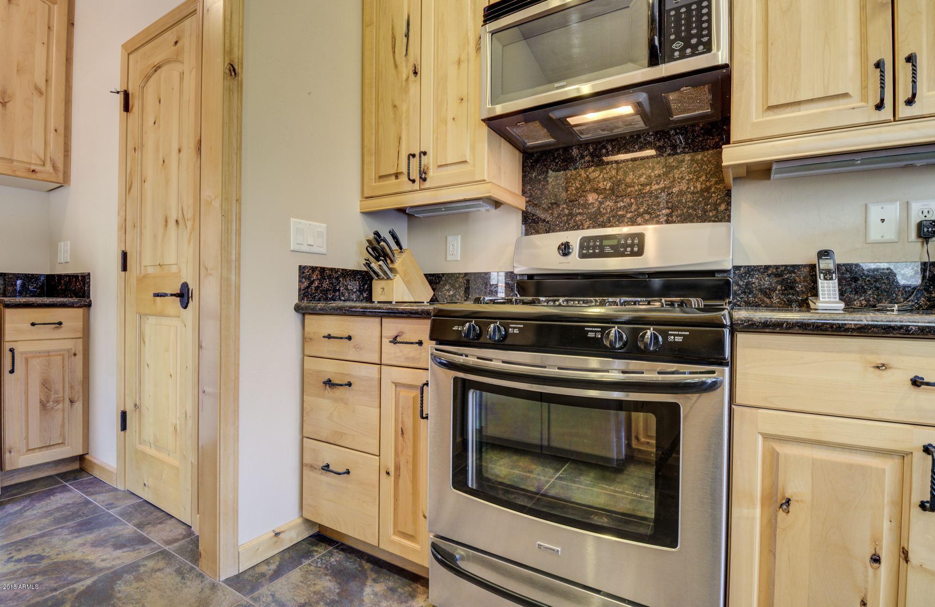 3760 Anvil Road Pine, AZ 85544 - Photo 7 of 24 Kitchen - SS Appliances
