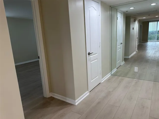 $2,600 | 3510 Oaks Way, Unit 801, Pompano Beach, FL 33069