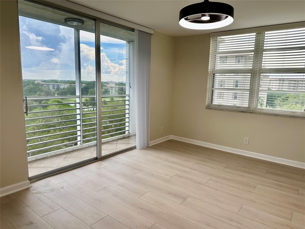 3510 Oaks Way, Unit 801 Pompano Beach, FL 33069 - Photo 25 of 37 3rd bedroom