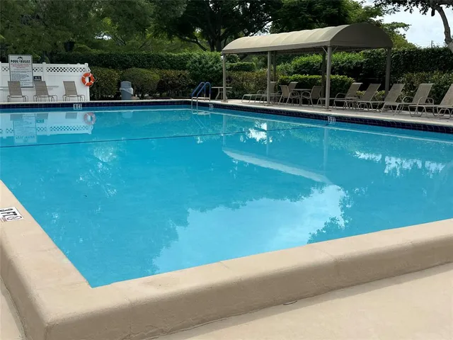 $2,600 | 3510 Oaks Way, Unit 801, Pompano Beach, FL 33069