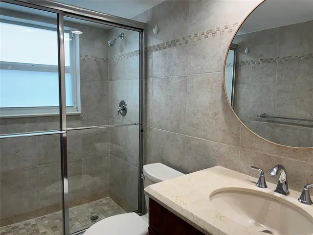 $2,600 | 3510 Oaks Way, Unit 801, Pompano Beach, FL 33069