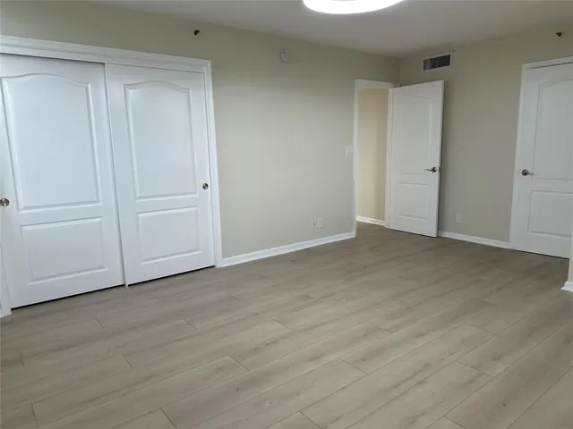 $2,600 | 3510 Oaks Way, Unit 801, Pompano Beach, FL 33069