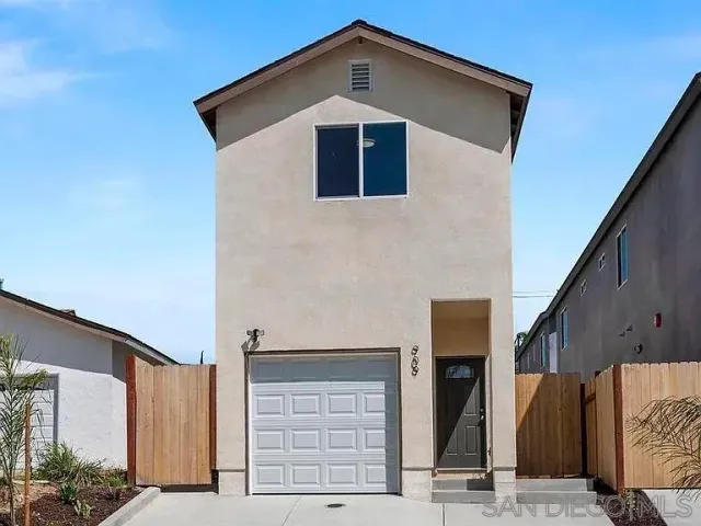 $4,200 | 909 Concepcion Avenue, Spring Valley, CA 91977