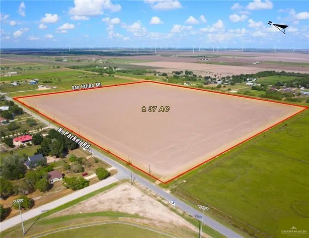 a view of an outdoor space and yard