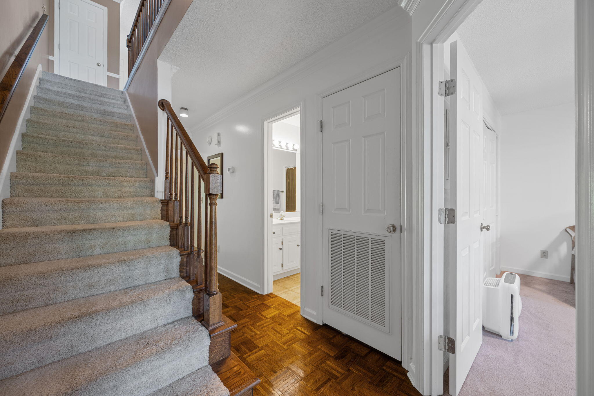 643 West View Road Chattanooga, TN 37415 - Photo 10 of 38 26-web-or-mls-DSC_5542
