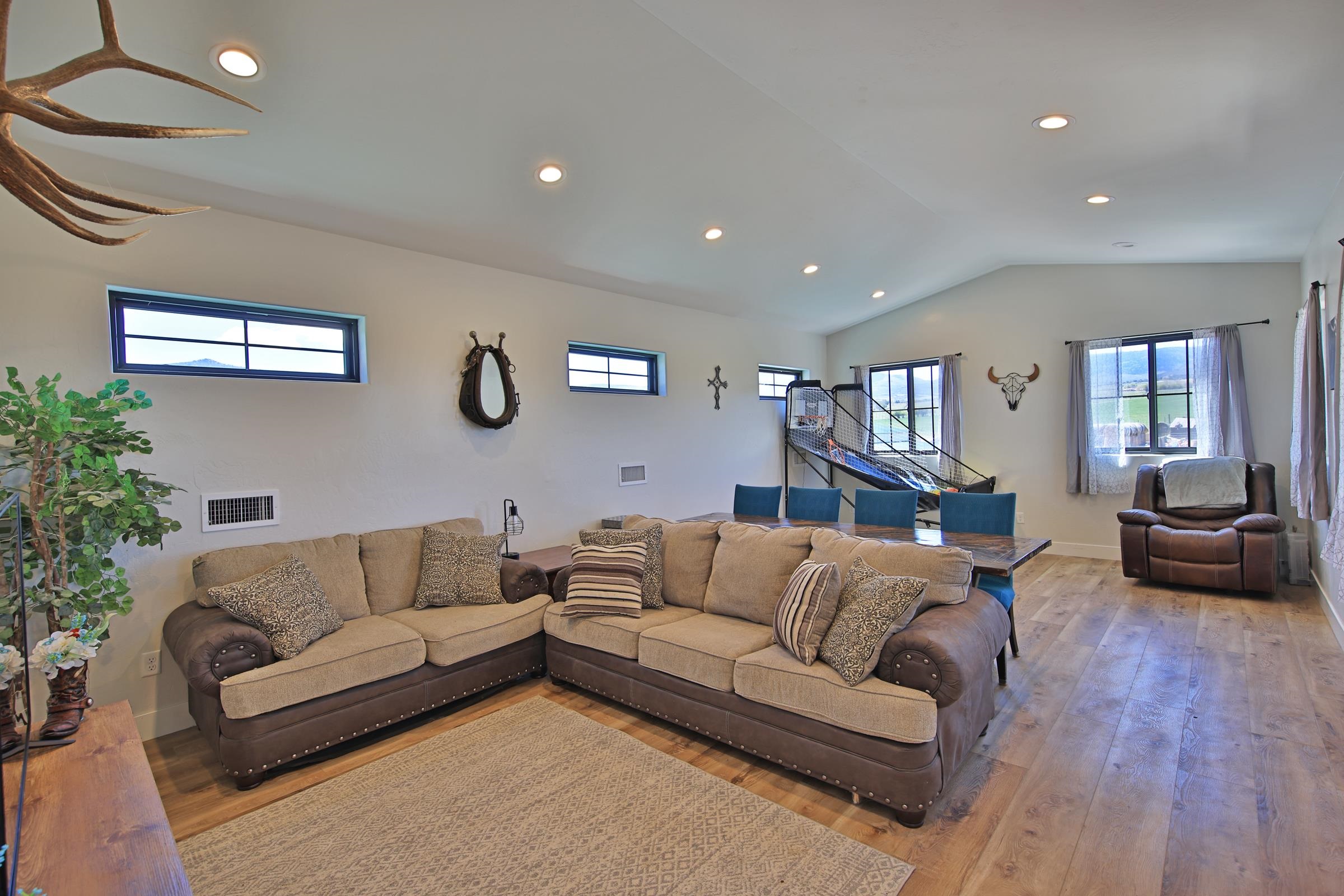 58749 Oe Road Collbran, CO 81624 - Photo 10 of 18