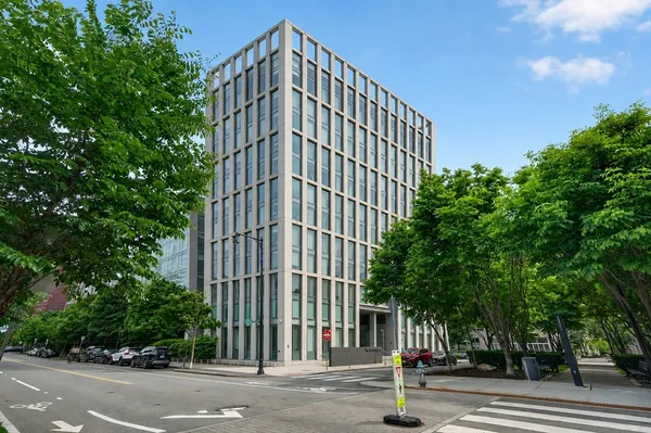 $1,150,000 | 2 Earhart Street, Unit 134, Cambridge, MA 02141