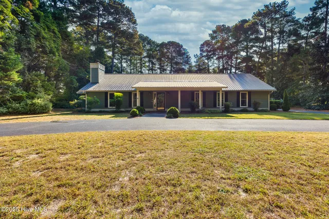 $670,000 | 459 Michael Road, Carthage, NC 28327