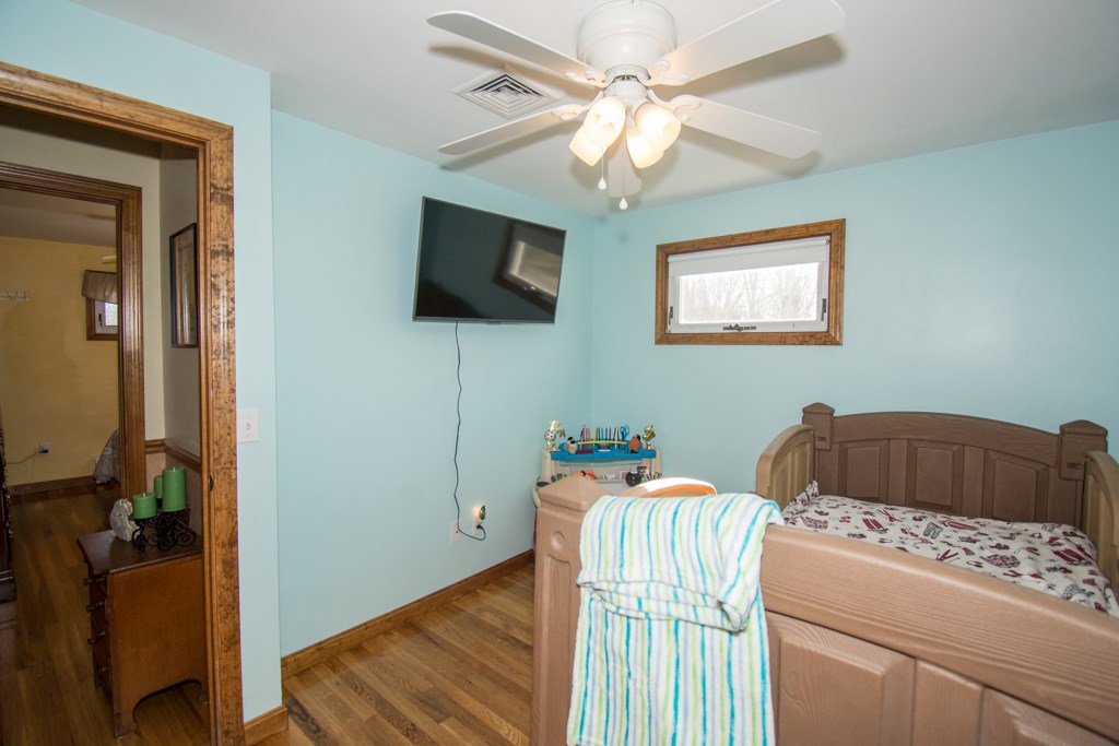 57 Crocus Street Warwick, RI 02886 - Photo 23 of 28 Gallery Image 23