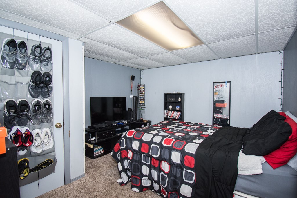 57 Crocus Street Warwick, RI 02886 - Photo 27 of 28 Gallery Image 27