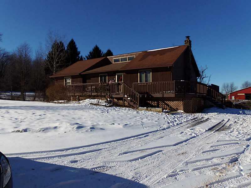 118 South Maysville Road Transfer, PA 16154 - Photo 1 of 1 Exterior Front.