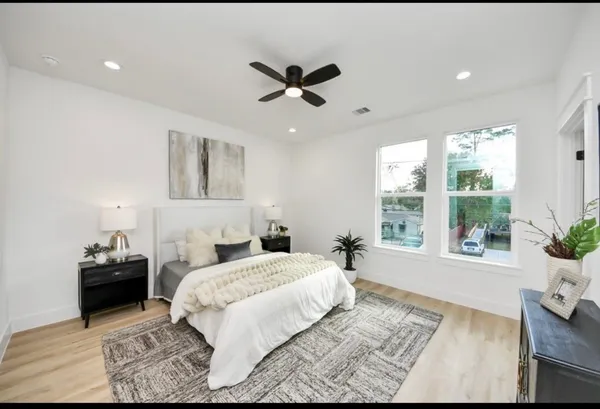 $2,000 | 7911 Lynette Street, Unit A, Houston, TX 77028