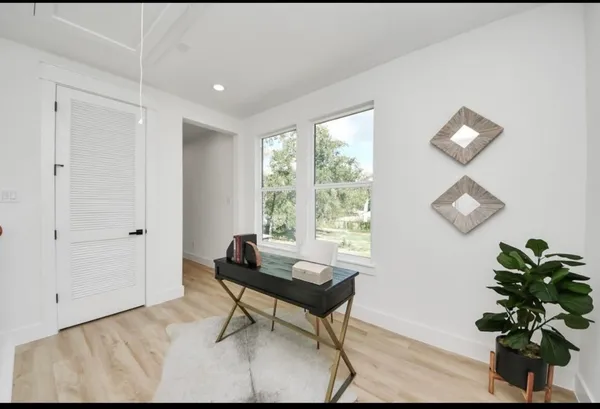 $2,000 | 7911 Lynette Street, Unit A, Houston, TX 77028