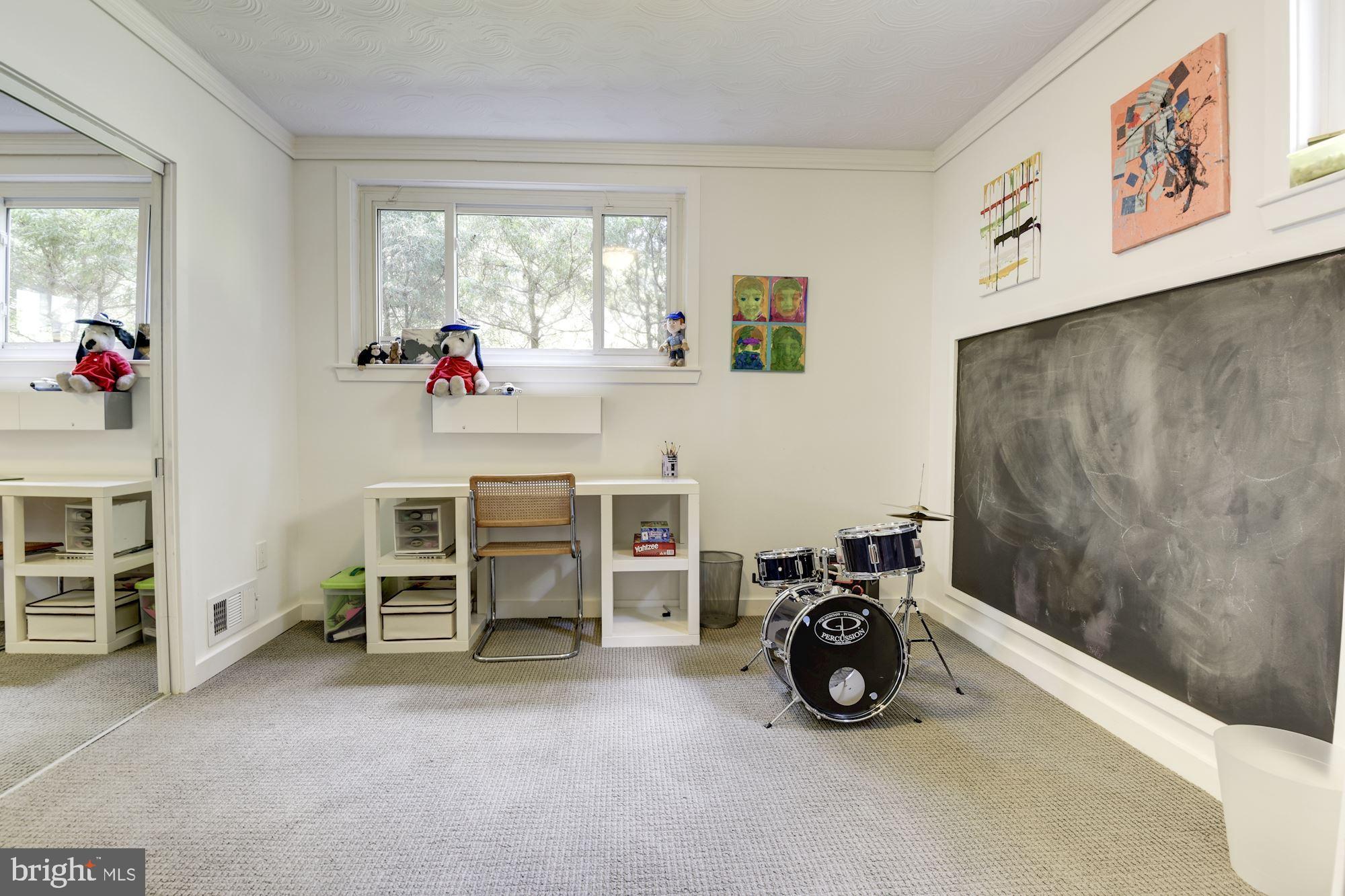 3208 Rittenhouse Street Northwest Washington, DC 20015 - Photo 16 of 21 Gallery Image 16