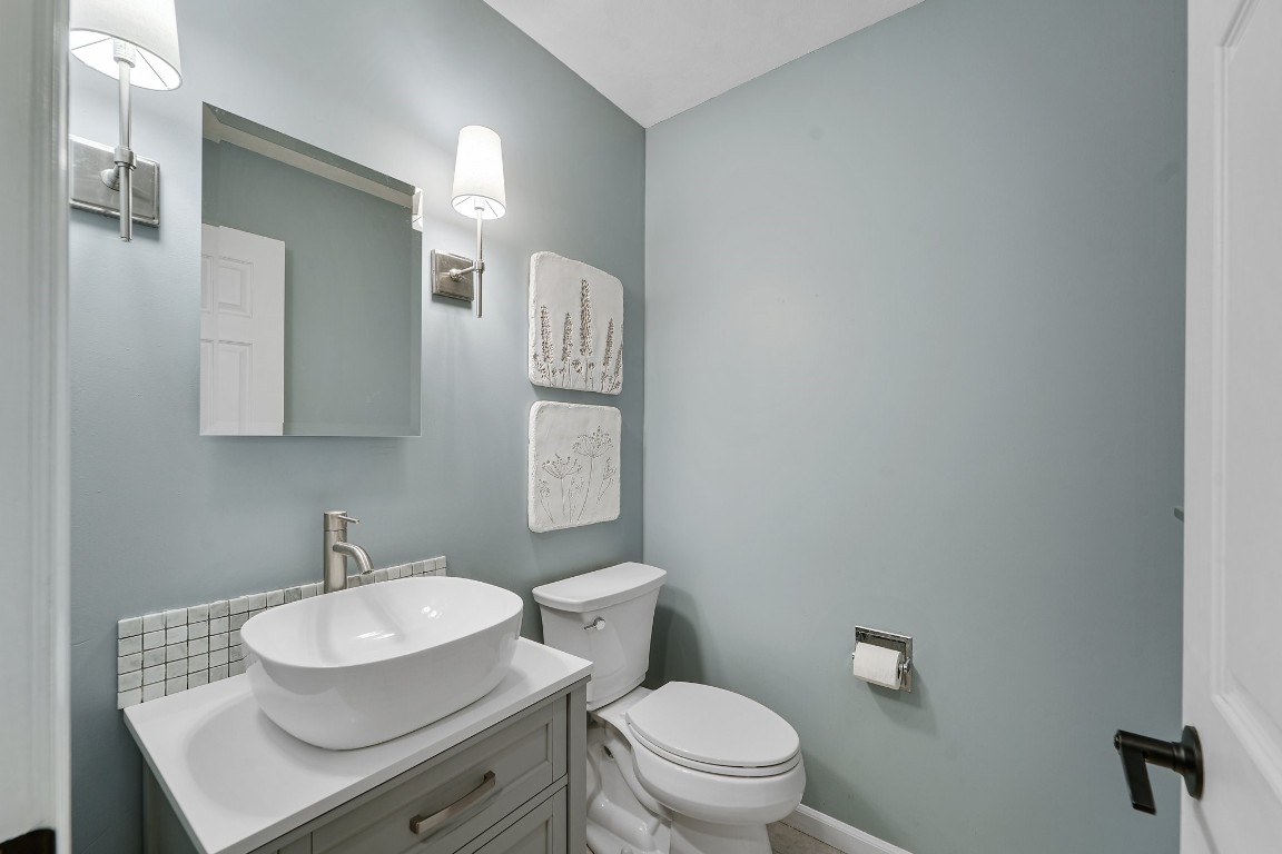 29 West Hill Road Vestal, NY 13850 - Photo 19 of 50