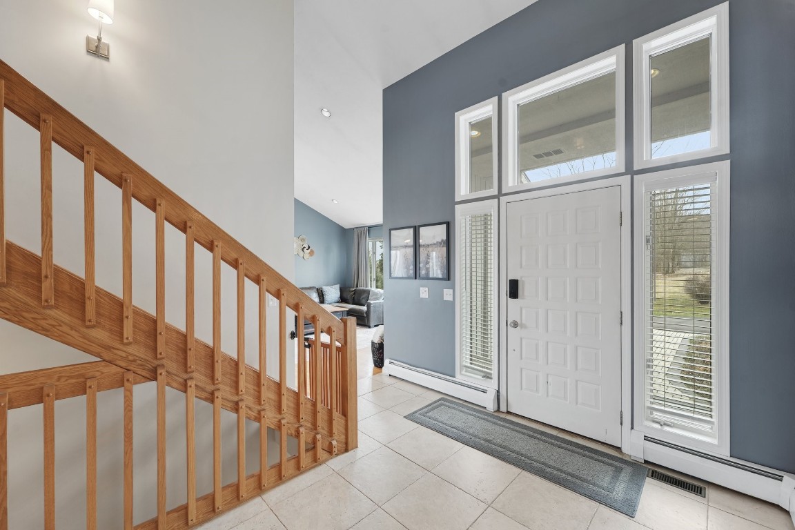 29 West Hill Road Vestal, NY 13850 - Photo 6 of 50