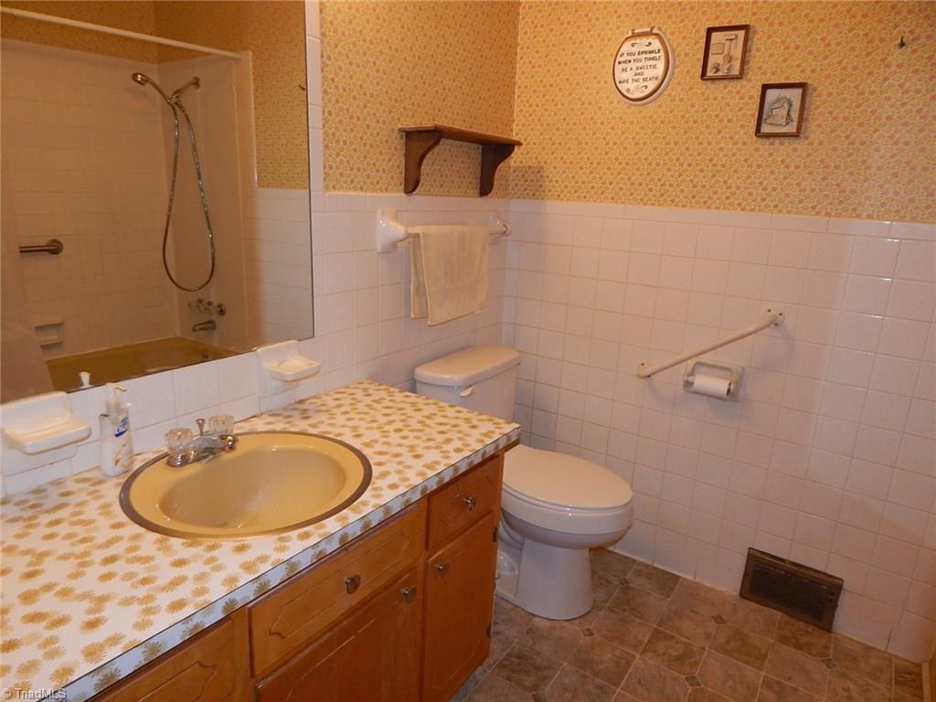 124 Mill Road State Road, NC 28676 - Photo 14 of 26 Gallery Image 14