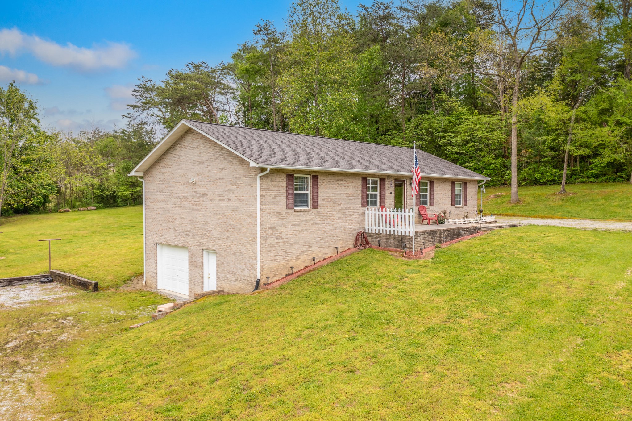 198 Carpenter Road Bean Station, TN 37708 - Photo 2 of 21 Gallery Image 2
