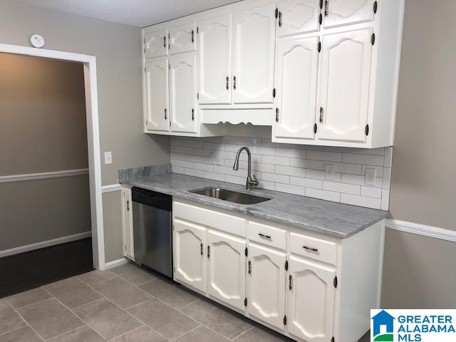 1417 Cabin Hill Road Birmingham, AL 35235 - Photo 11 of 27