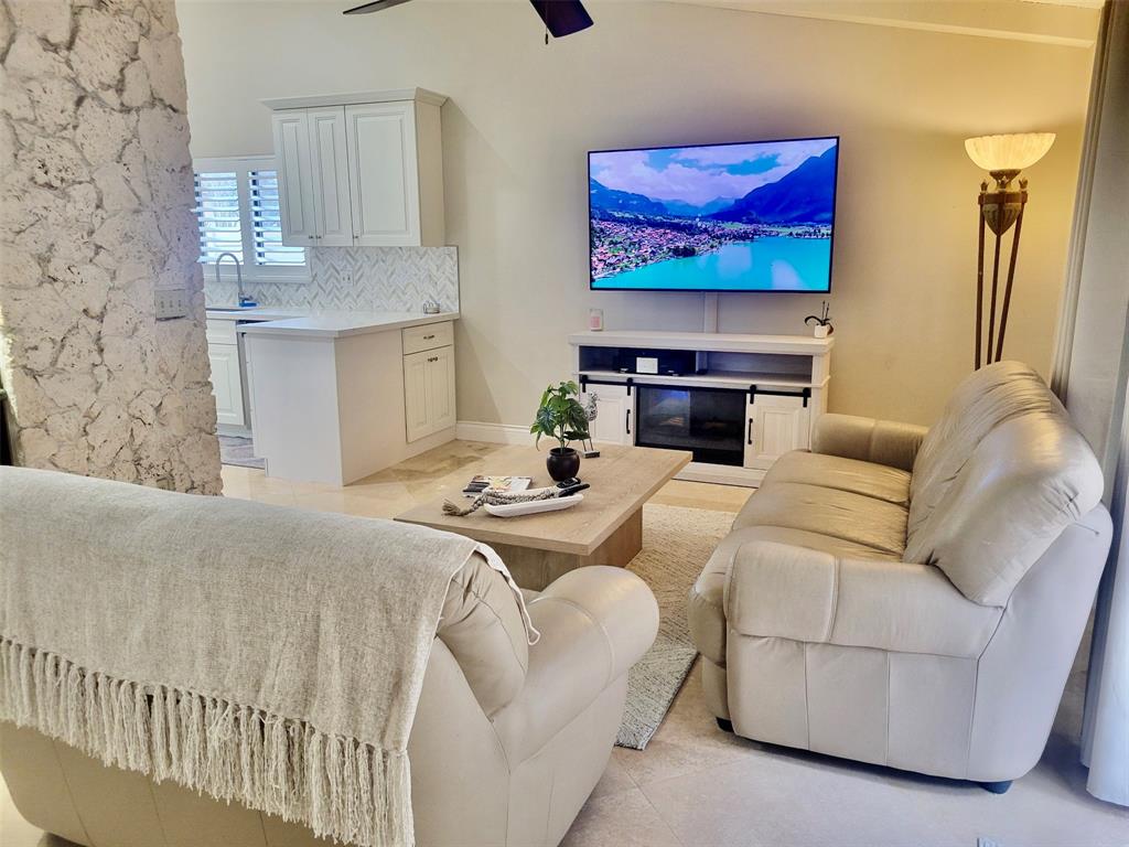 1581 Northwest 100th Way Plantation, FL 33322 - Photo 18 of 53