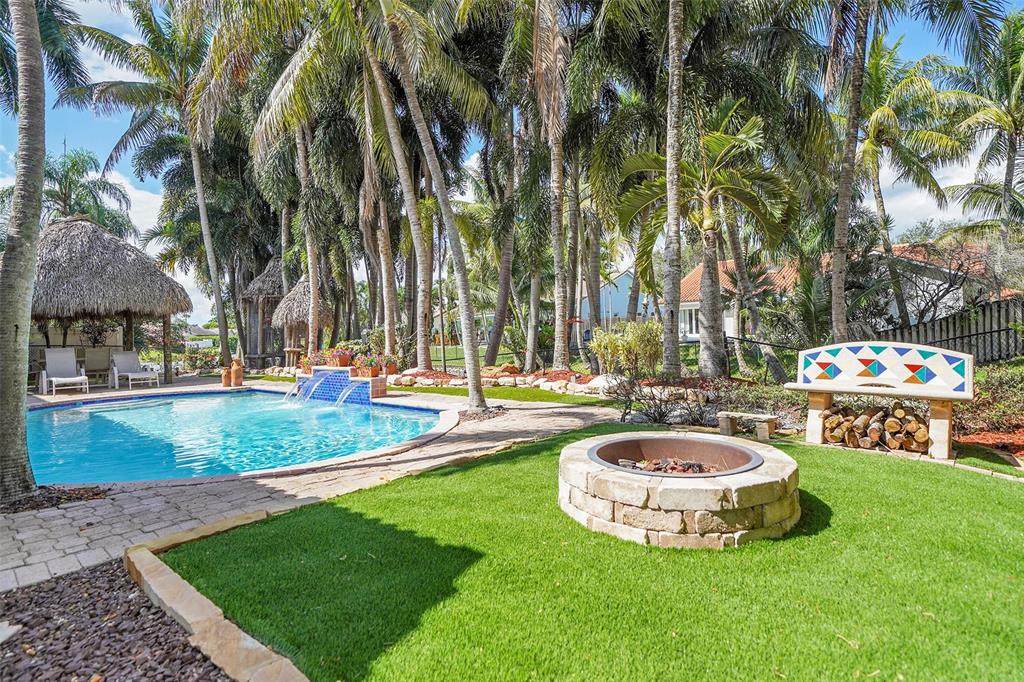 1581 Northwest 100th Way Plantation, FL 33322 - Photo 44 of 53