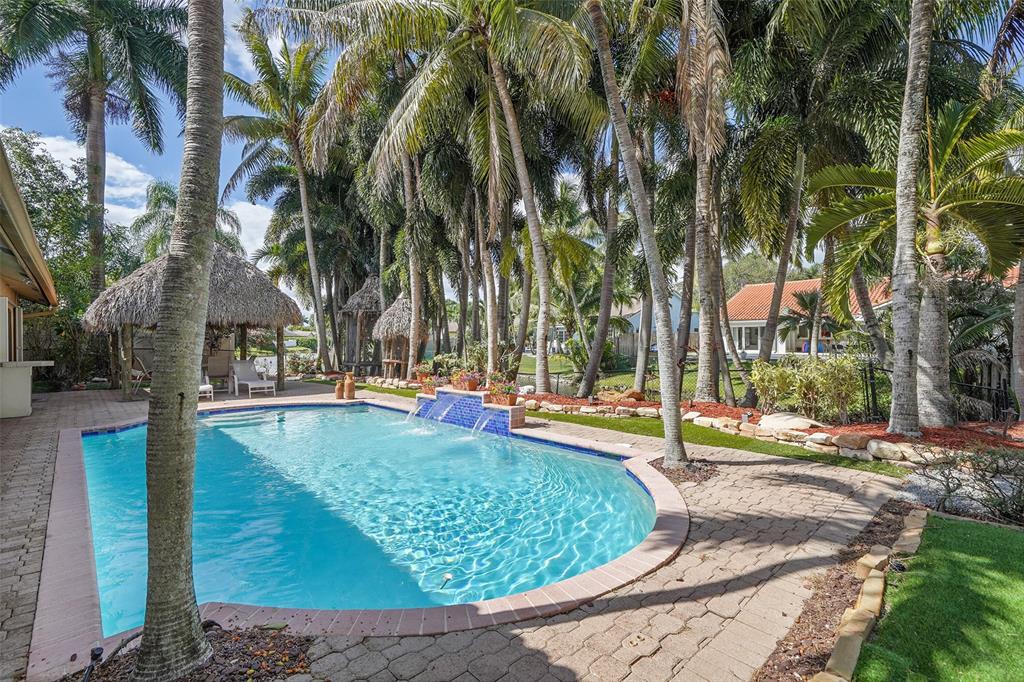 1581 Northwest 100th Way Plantation, FL 33322 - Photo 47 of 53