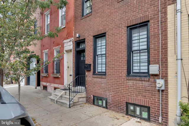 $5,000 | 528 North 22nd Street, Philadelphia, PA 19130