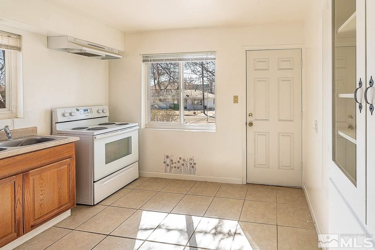 555 West 10th Street Reno, NV 89503 - Photo 16 of 23 Photo 16