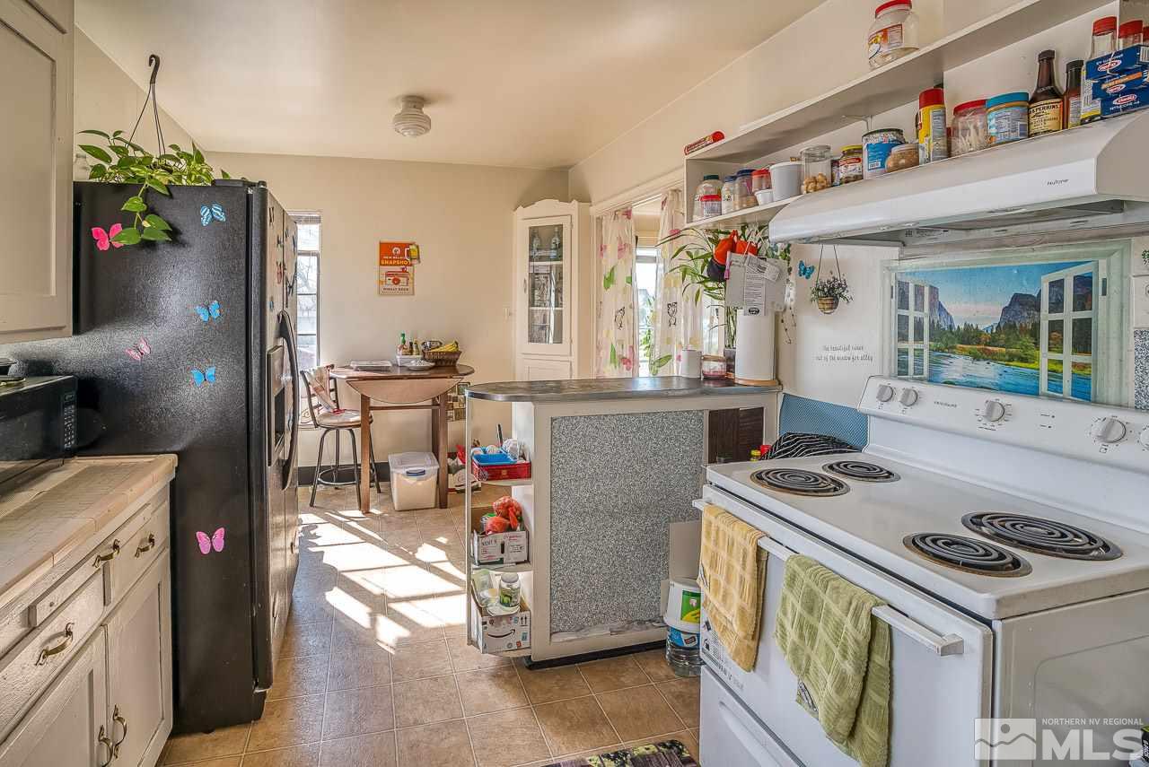 555 West 10th Street Reno, NV 89503 - Photo 6 of 23 Photo 6