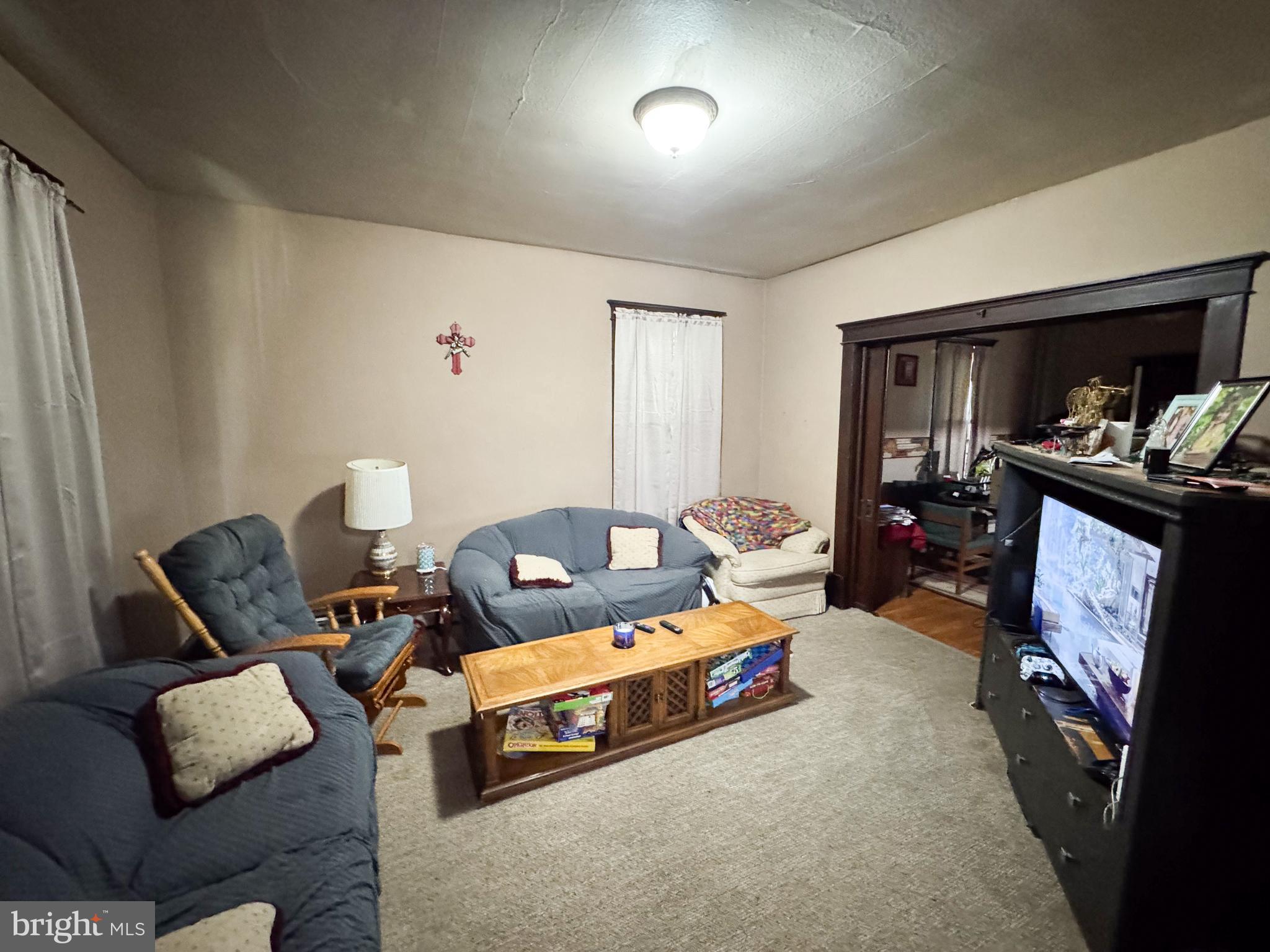 37 West 3rd Street Everett, PA 15537 - Photo 4 of 27